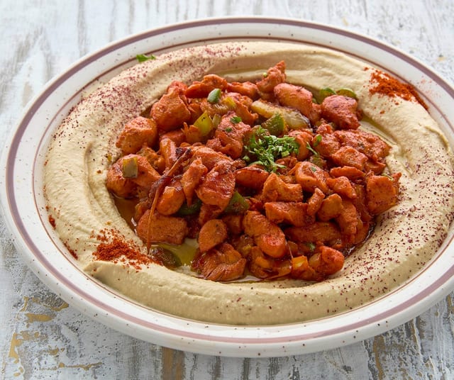 حمص بدجاح Hummus with Chicken.